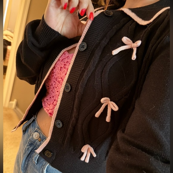 FLaSH SAlE 💕💕💕💕Cute bow cardigan sweater black pink xs small - Picture 2 of 4